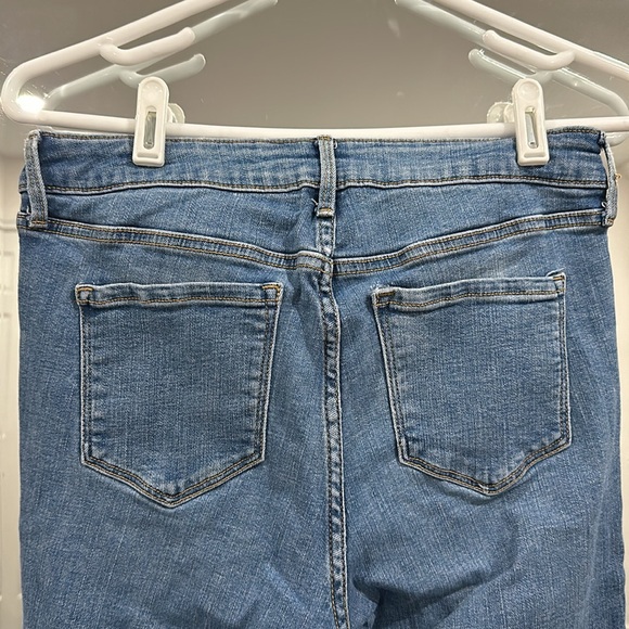 Size 10 Womens Super Skinny Old Navy Jeans Medium Light Wash Stretchy - Picture 3 of 4